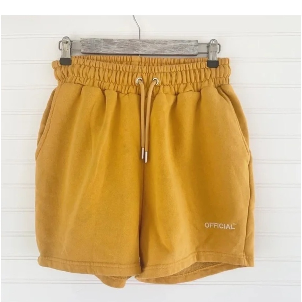 Boohoo Sweat Shorts Size 4 Mustard Yellow High Waisted Official Logo Fleece